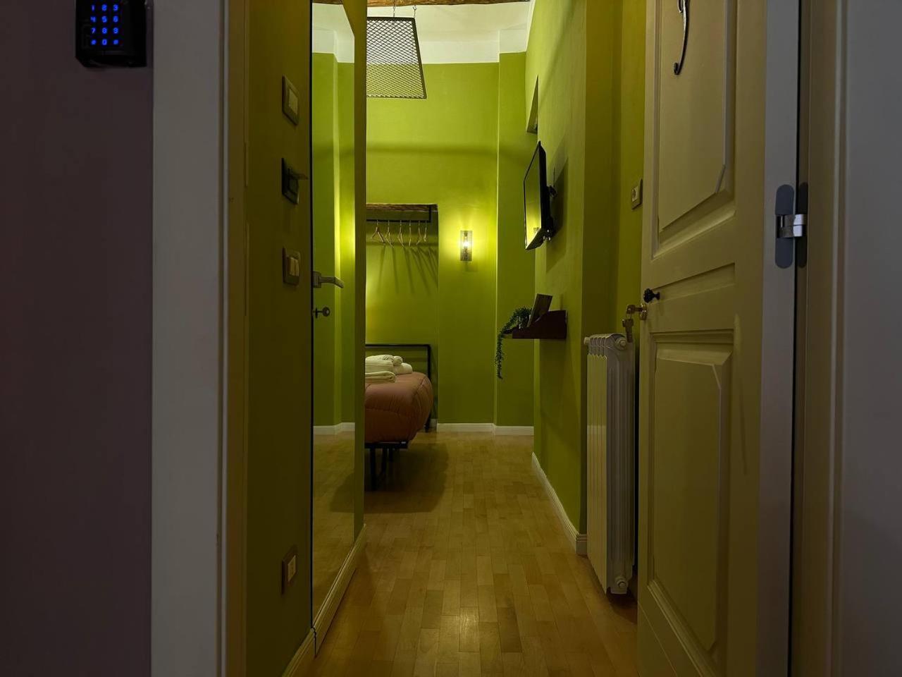 I Leoni Di Rosaroll Bed & Breakfast เนเปิลส์ ภายนอก รูปภาพ