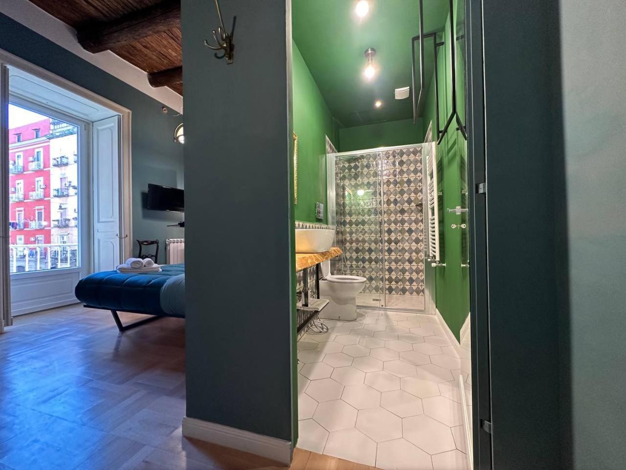 I Leoni Di Rosaroll Bed & Breakfast เนเปิลส์ ภายนอก รูปภาพ