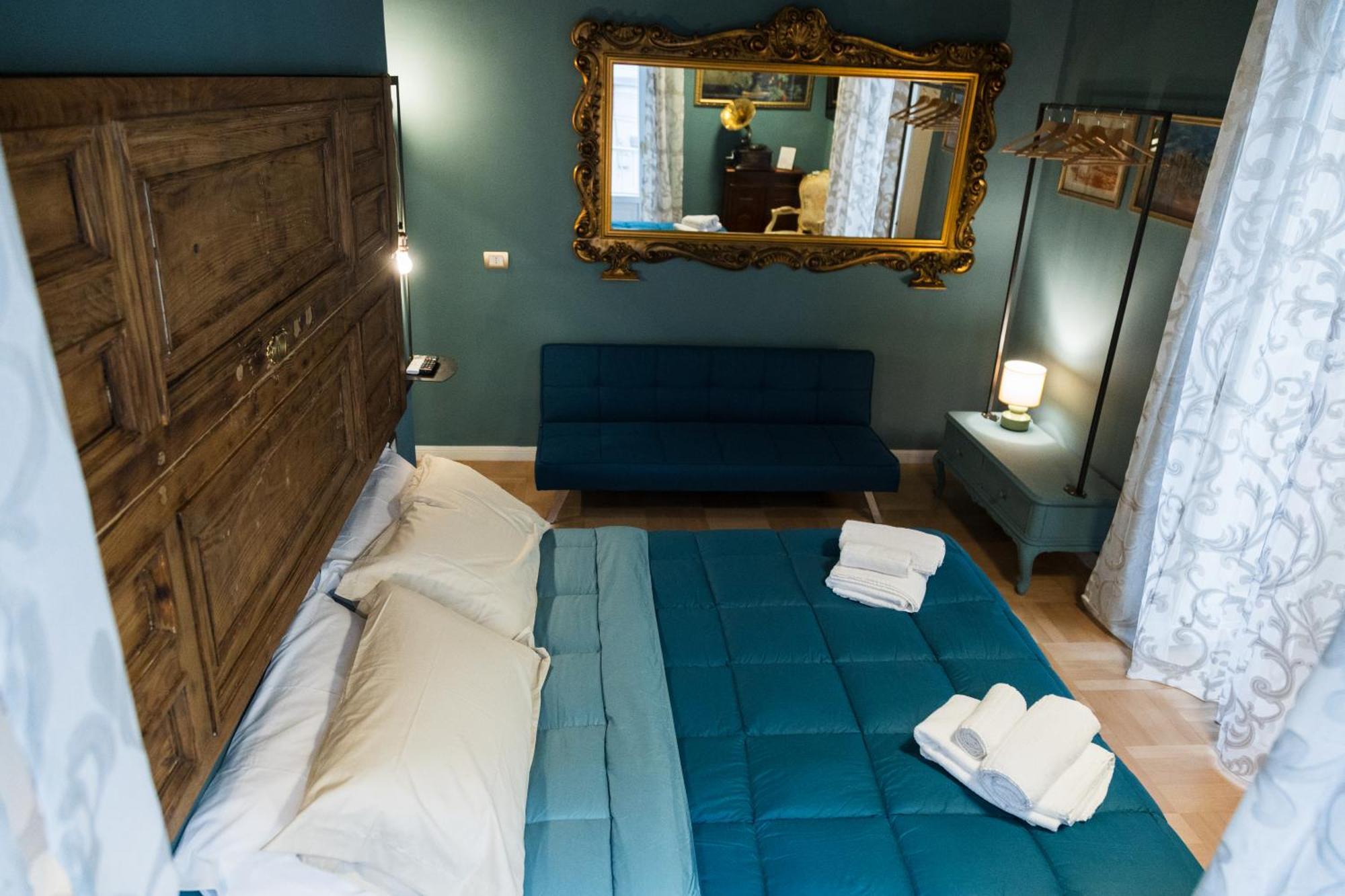 I Leoni Di Rosaroll Bed & Breakfast เนเปิลส์ ภายนอก รูปภาพ